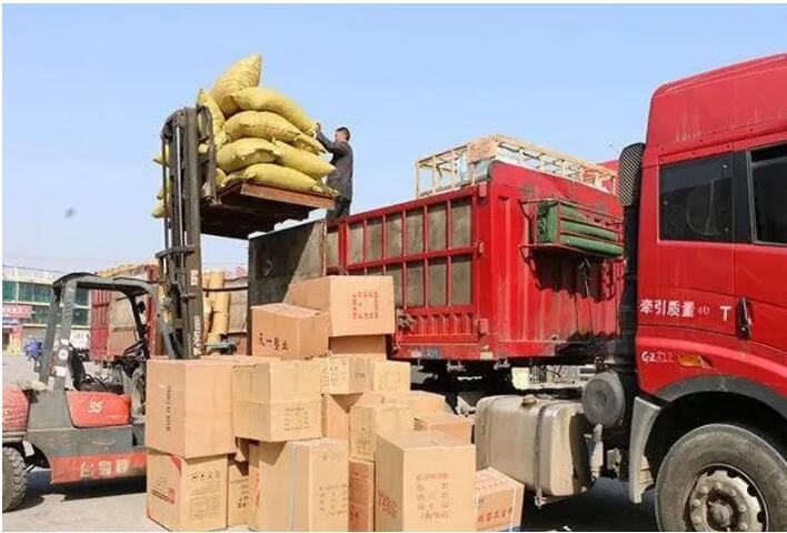 厦门到洛隆县物流专线